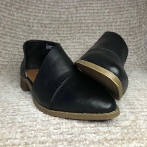 Universal Thread open side loafer booties